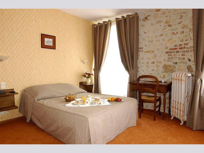 La Chaumiere Ξενοδοχείο Aubigny-sur-Nère Εξωτερικό φωτογραφία